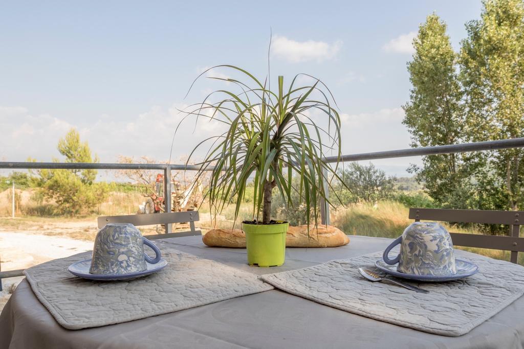 Villa La Luberonnette à Saint-Saturnin-lès-Apt Chambre photo